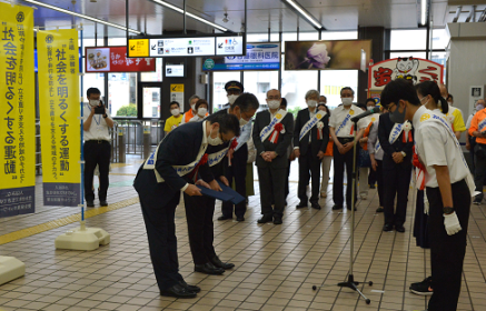 街頭広報