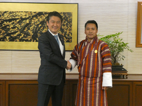 April 23, 2019 Justice Minister Received Courtesy Call from the Minister for Labor and Human Resources of Bhutan