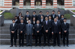 法務省民事局民事第一課