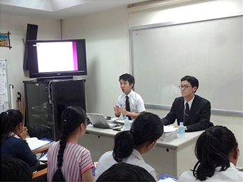 名古屋大学日本法教育センターでの講義の写真