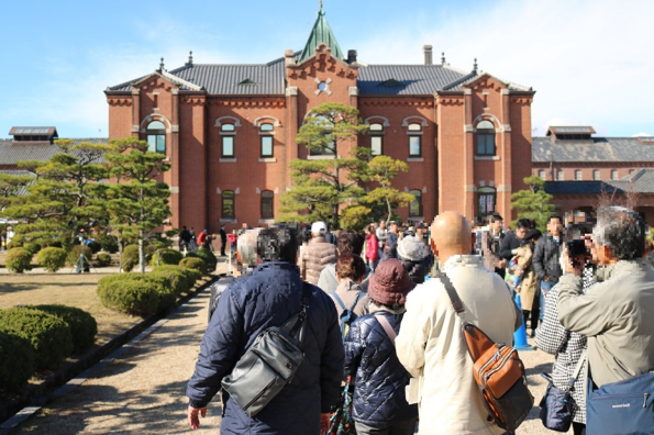 庁舎の様子