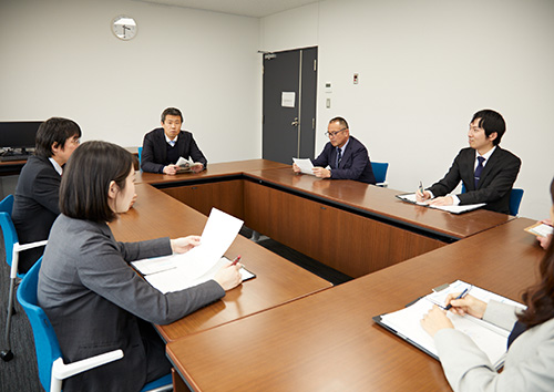 相談風景の画像