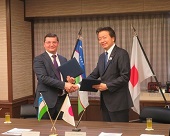 日ウズベキスタン協力覚書署名式が行われました（平成３１年３月１３日）。