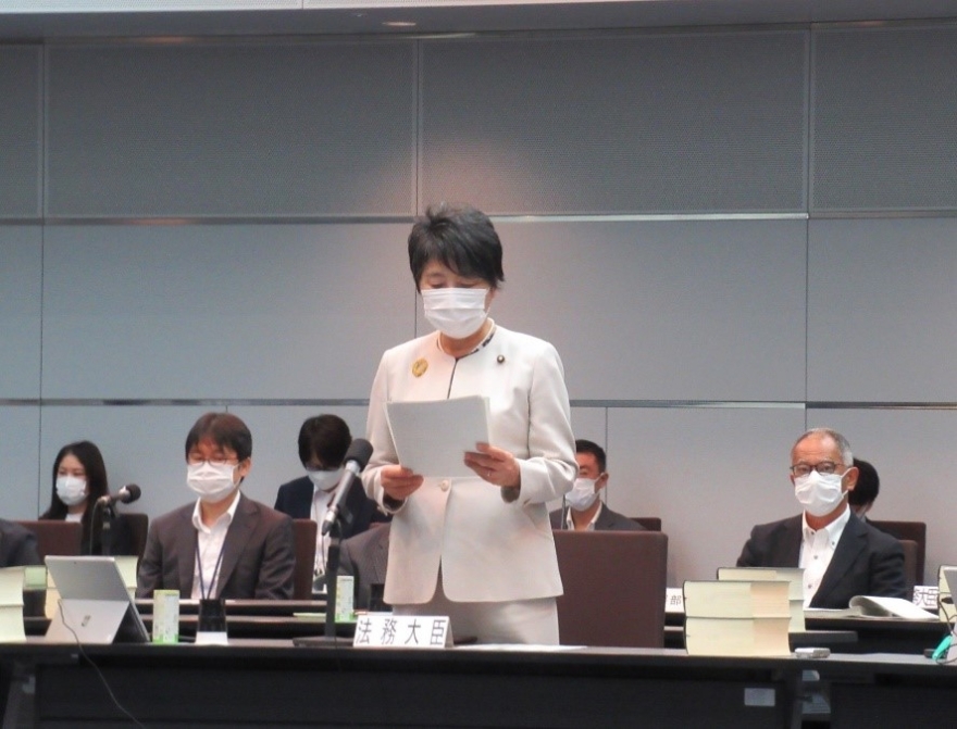 上川陽子法務大臣が,「法制審議会第１９１回会議」に出席しました（令和３年９月１６日）。