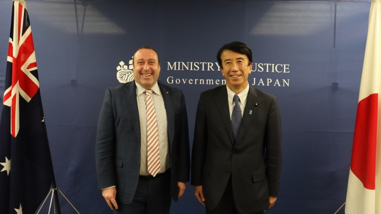 齋藤健法務大臣が、駐日オーストラリア臨時代理大使による表敬訪問を受けました。