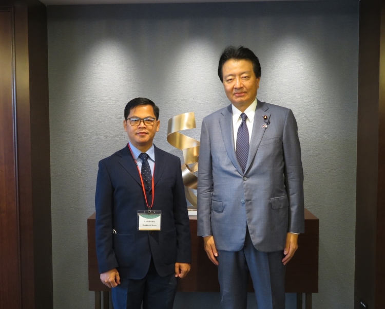 門山宏哲法務副大臣が、カンボジア司法省副長官との間で会談を行いました。