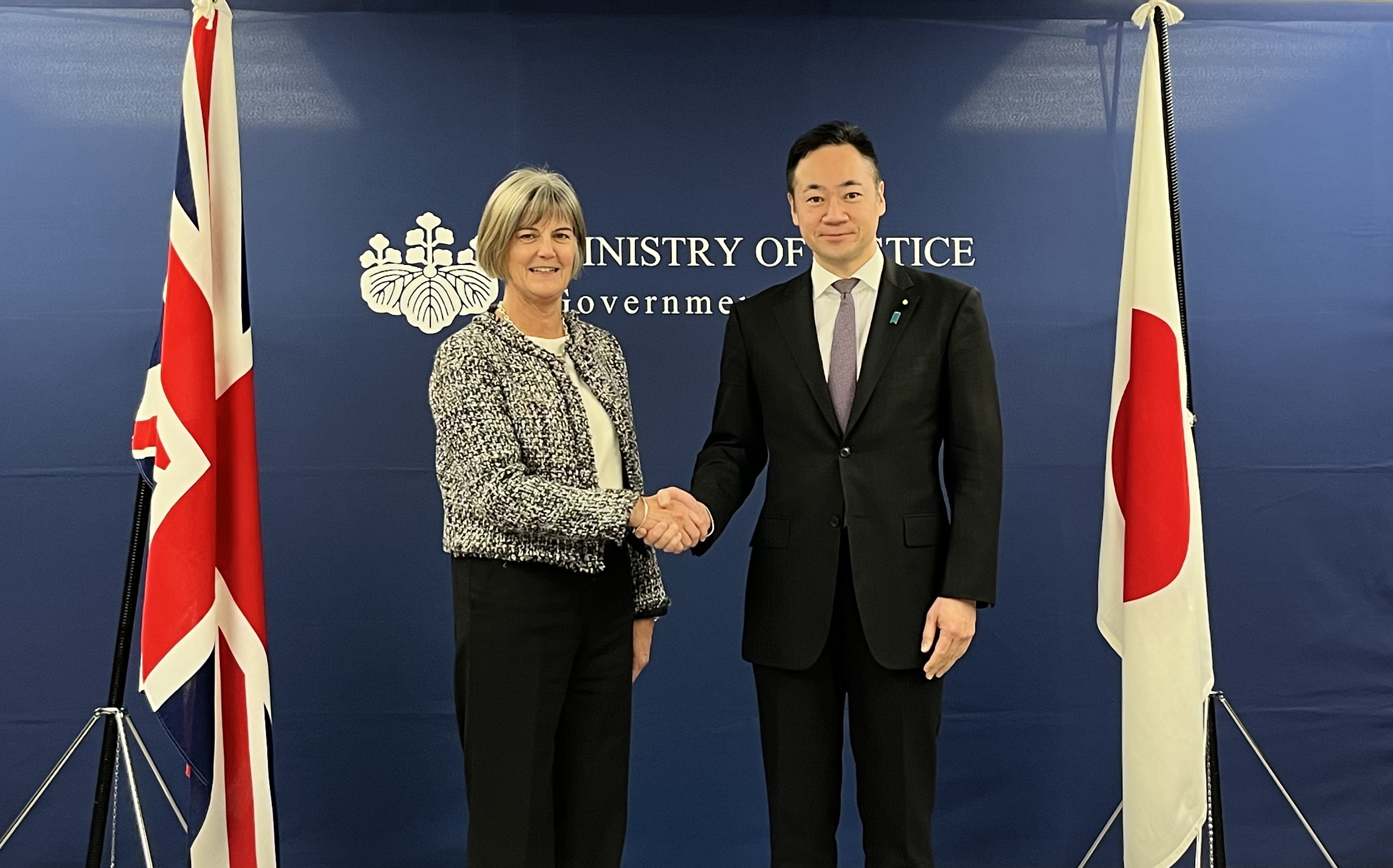 March 5, 2025 Courtesy Visit to the Minister of Justice by the Ambassador of the United Kingdom of Great Britain and Northern Ireland to Japan.