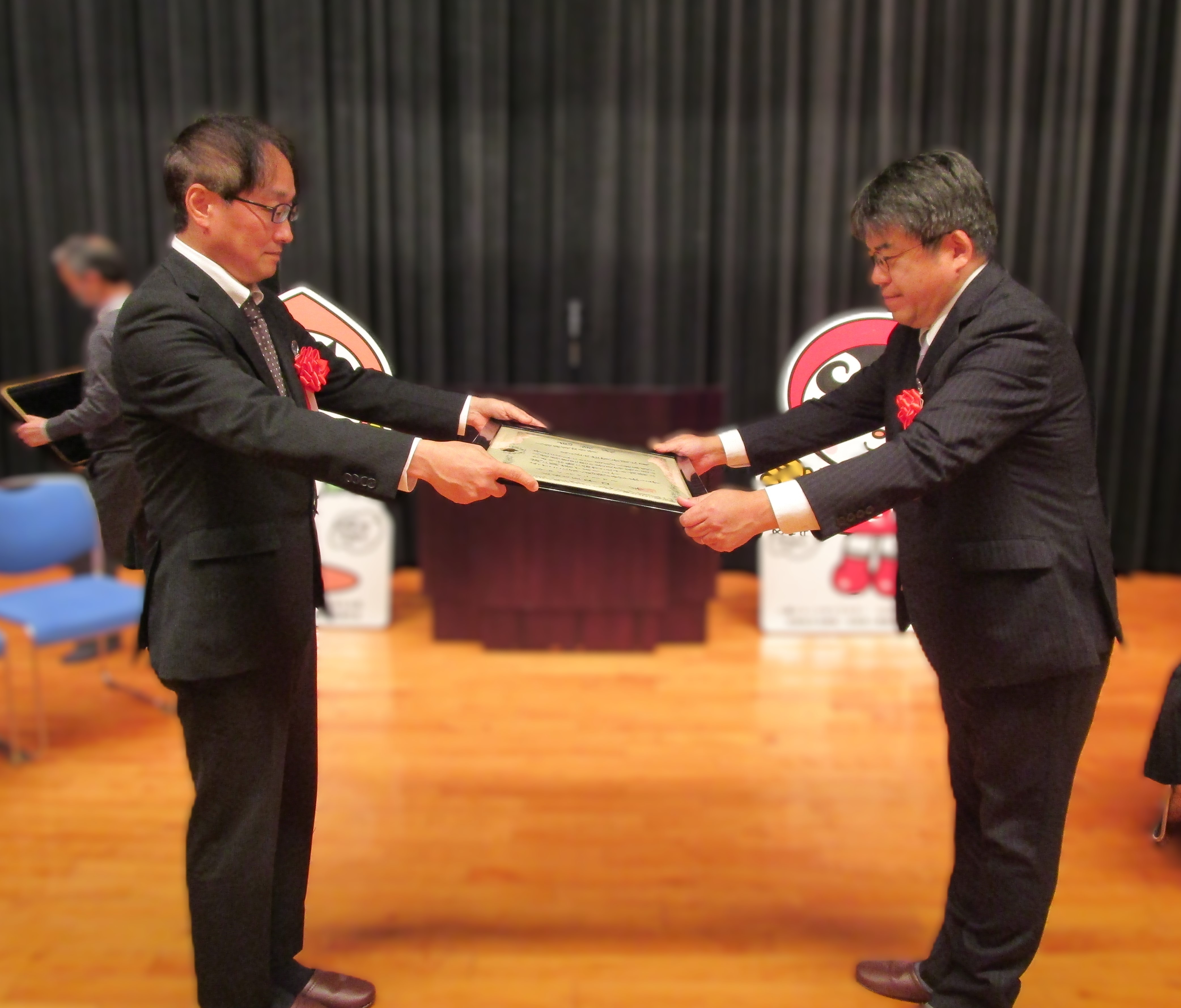 株式会社佐賀新聞社