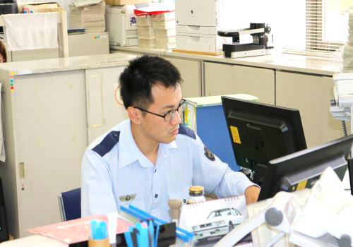 名籍係